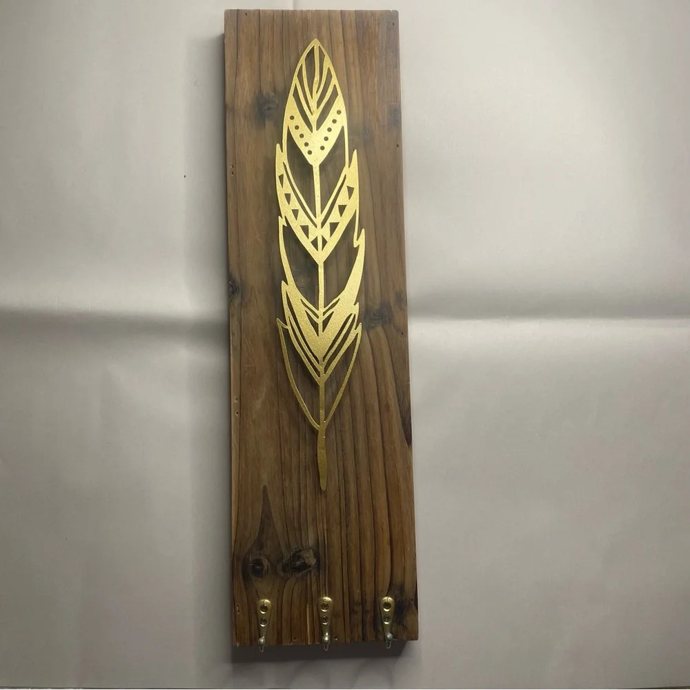 Gold Feather Wall Decor with Hooks